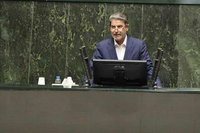 شهریاری: طرح خروج از NPT در مجلس رای نمی‌آورد و تنش‌ها را افزایش می‌دهد