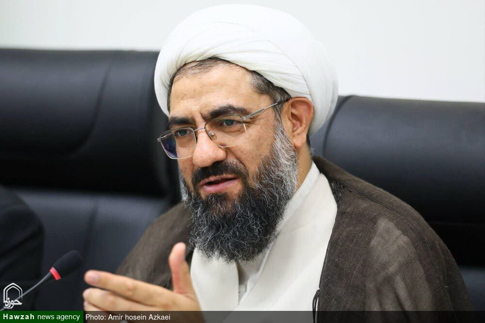 جشن‌های مذهبی باید همراه با آثار ماندگار فرهنگی و اجتماعی باشند