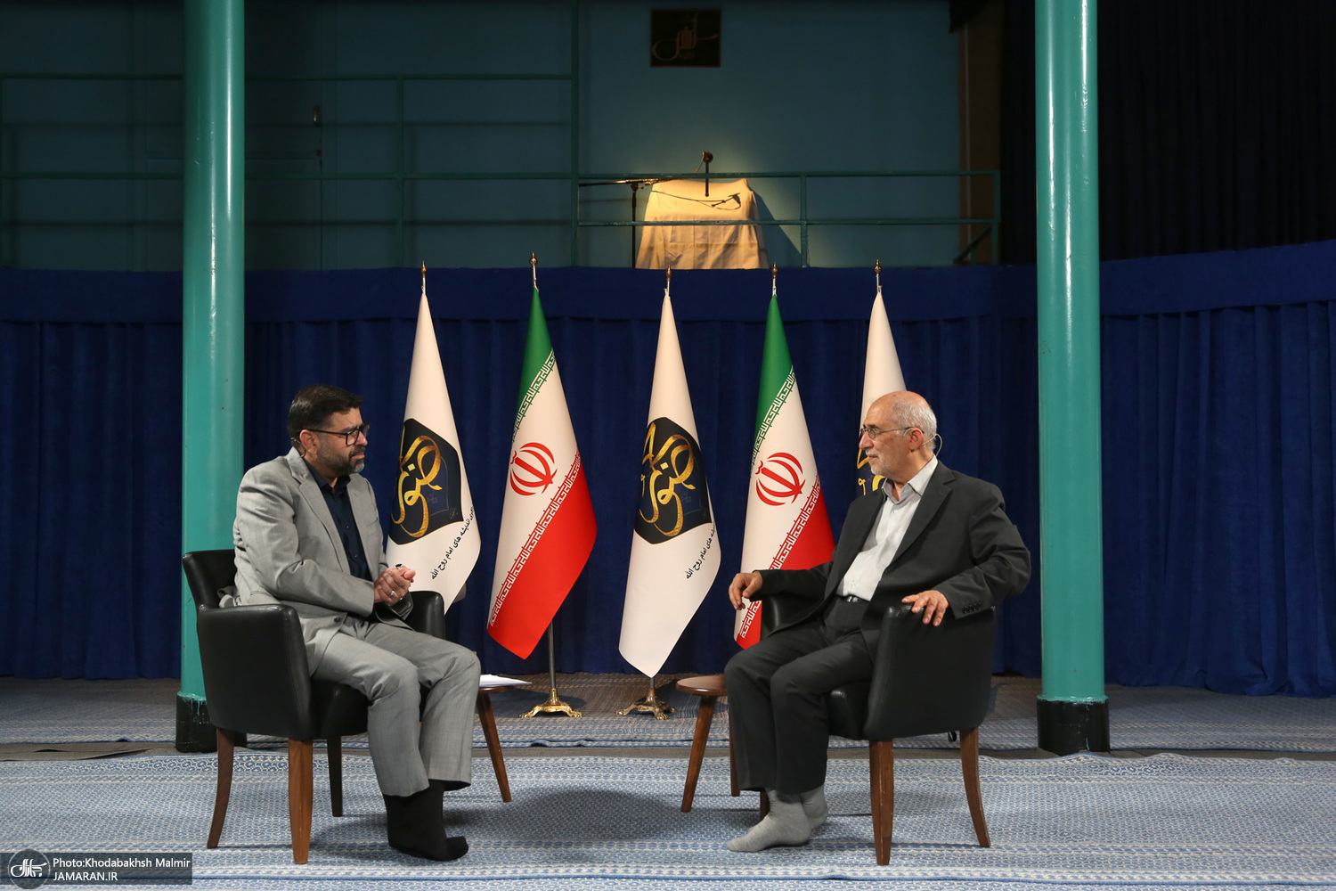 حسین علایی: سیاست کلان کشور باید اصلاح شود/ صهیونیست ها قویترین تشکیلات موساد در جهان را در ایران راه انداختهاند/ فکر میکنم آنها روی تلفنهای باسیم هم سوار هستند/ حکومت و دولت نباید مردم را آزار دهند/ موتورسواری خانمها چه اشکالی دارد؟